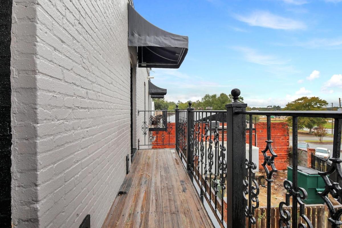 Eagle Exec Loft In Downtown Statesboro Apartment Екстериор снимка