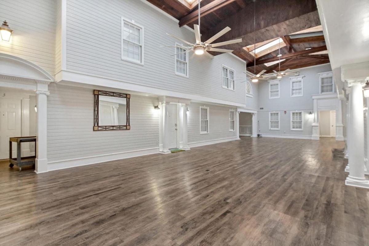Eagle Exec Loft In Downtown Statesboro Apartment Екстериор снимка